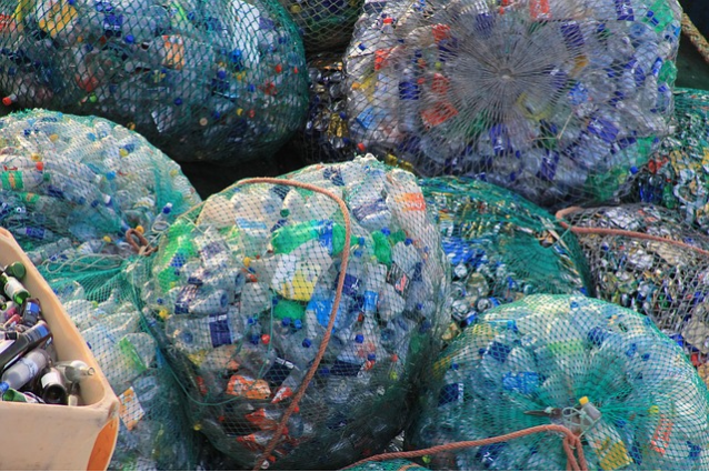 Harmful effects of plastic bags.. The major cause of Environmental… | by  Amna Tariq | Medium